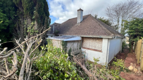 Bungalow for Improvement in Torquay photo